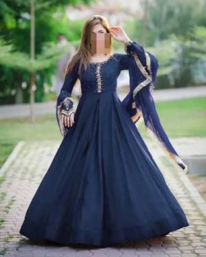 blue dress